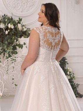 Pronovias - Kollektion | Brautmode